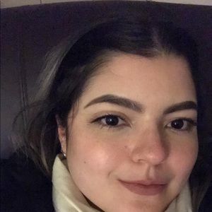 Meet your Posher, Alexandra